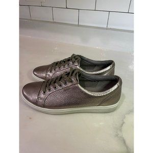 ECCO SOFT WOMENS STONE METALLIC SNEAKERS SIZE 9 Extra Width
